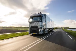 Transporte sus mercancías de forma eficiente en todo tipo de carreteras